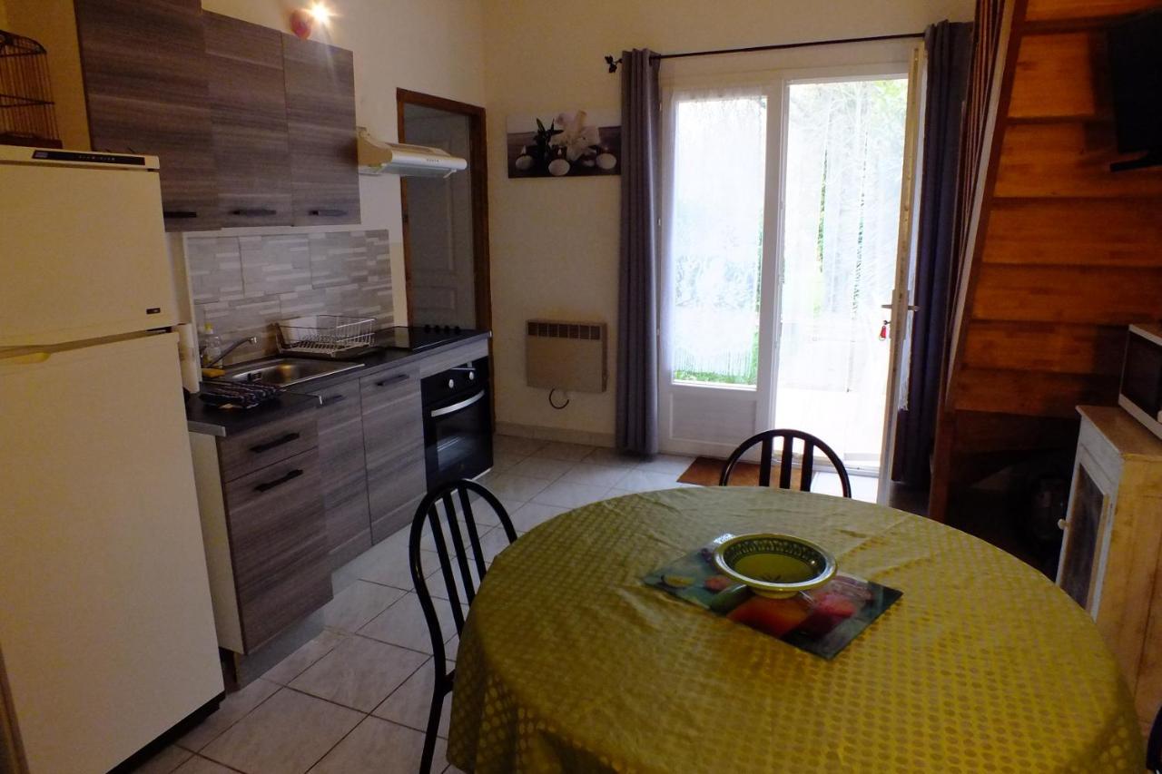Gite Des Deux Rivieres Nant Ngoại thất bức ảnh