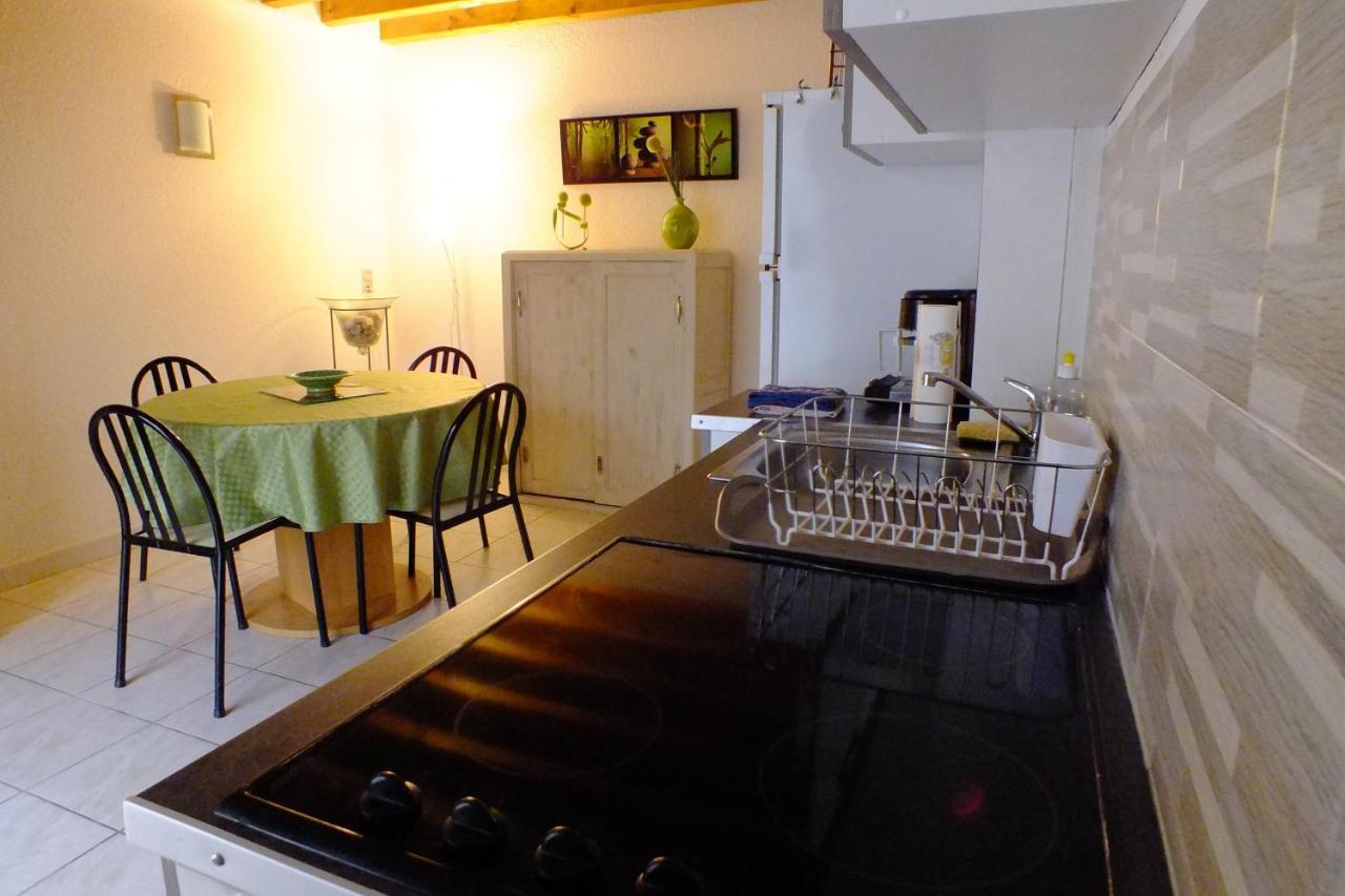 Gite Des Deux Rivieres Nant Ngoại thất bức ảnh